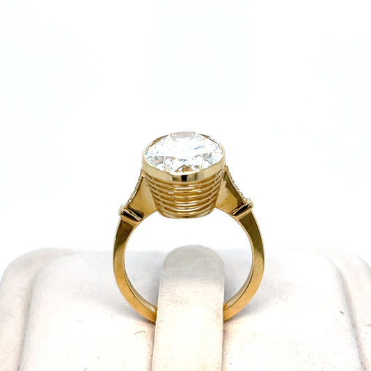 Oval Ardena